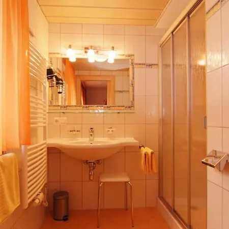 Haus Handle