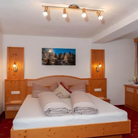 Haus Handle Lägenhet Kappl (Landeck)